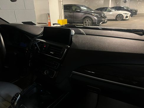 Used 2015 BMW 228i Coupe image 11