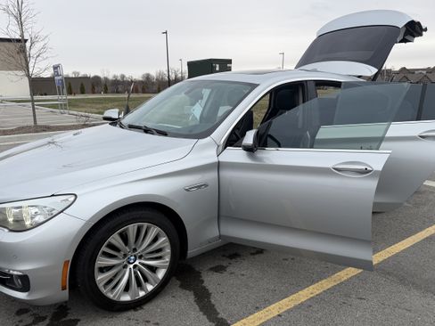 Used 2015 BMW 535i Gran Turismo image 10
