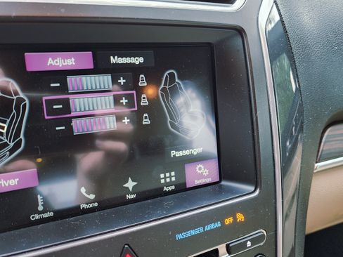 Used 2017 Ford Explorer Limited w/ Equipment Group 301A image 9