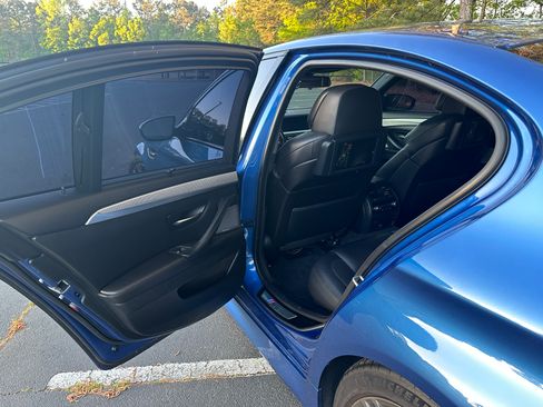 Used 2013 BMW M5 image 24