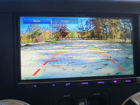 Used 2013 Jeep Wrangler Unlimited Rubicon w/ Connectivity Group image 14