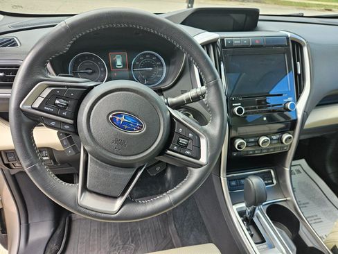 Used 2019 Subaru Ascent Limited w/ Popular Package #2 image 5