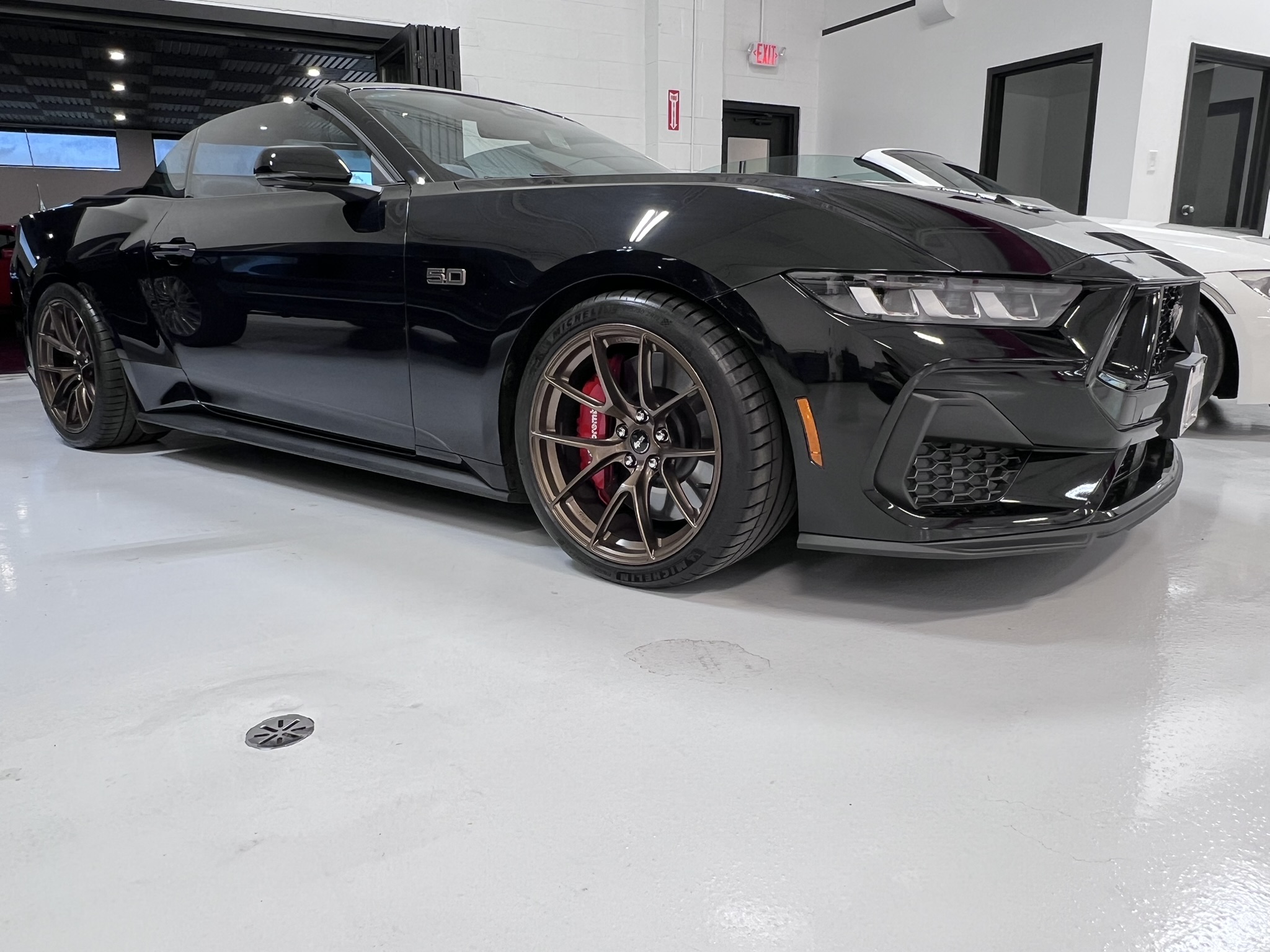 Used 2024 Ford Mustang GT Premium w/ GT Performance Package RWD image 1