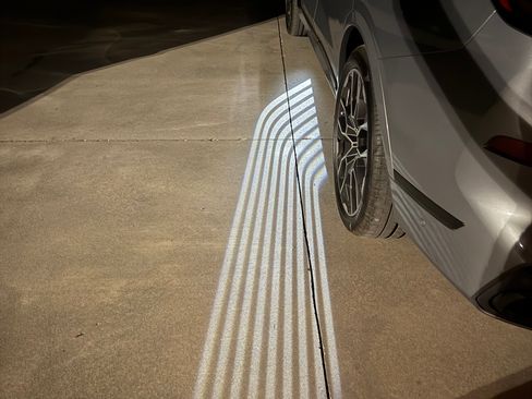 Used 2024 BMW X7 M60i w/ Executive Package image 19