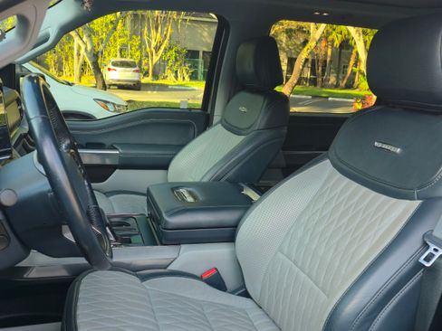 Used 2021 Ford F150 Limited image 23