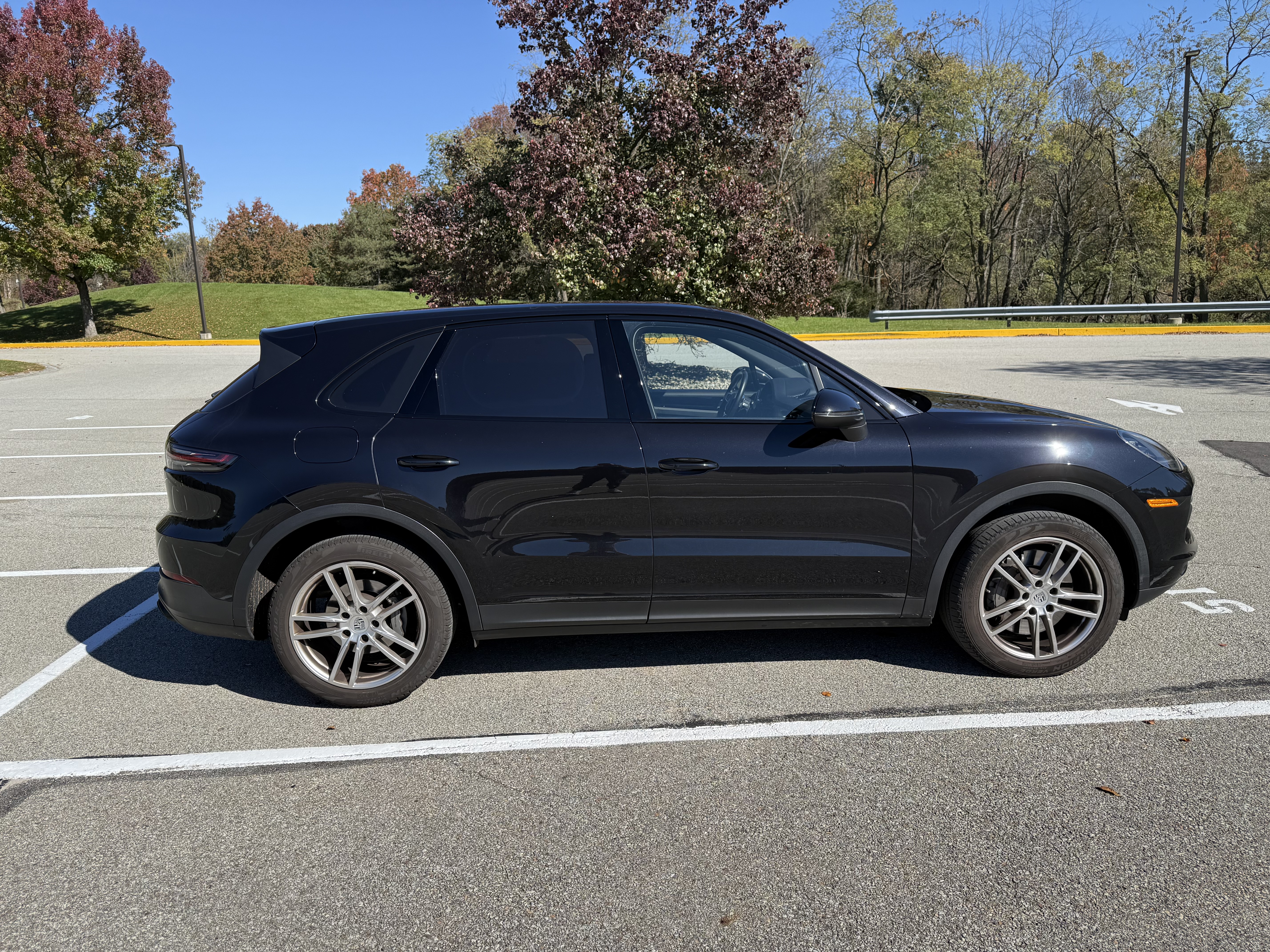 Used 2019 Porsche Cayenne S AWD/4WD image 12