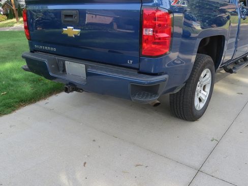 Used 2017 Chevrolet Silverado 1500 LT w/ All Star Edition AWD/4WD image 5
