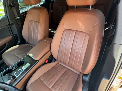 Used 2019 Audi A6 3.0T Premium Plus w/ Premium Plus Package AWD/4WD image 15