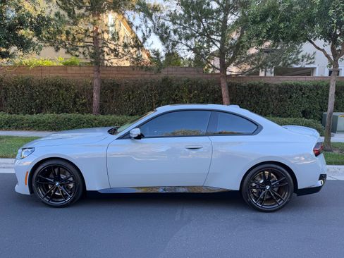 Used 2023 BMW 230i Coupe w/ M Sport Package RWD image 2