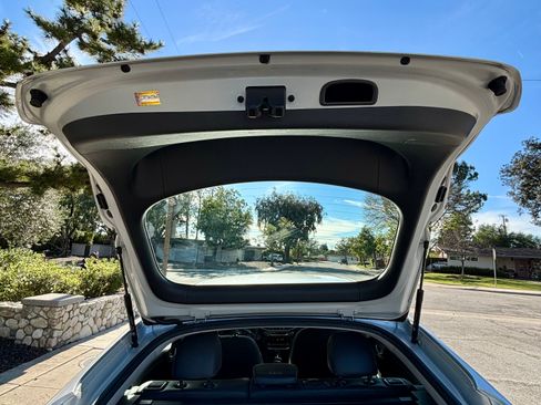 Used 2019 Hyundai Ioniq Limited image 24