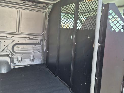 Used 2007 Ford E-250 and Econoline 250 RWD image 9