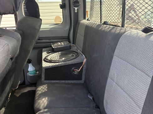 Used 2005 Ford F250 XLT AWD/4WD image 5