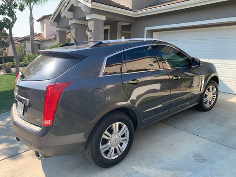Used 2012 Cadillac SRX Luxury image 5