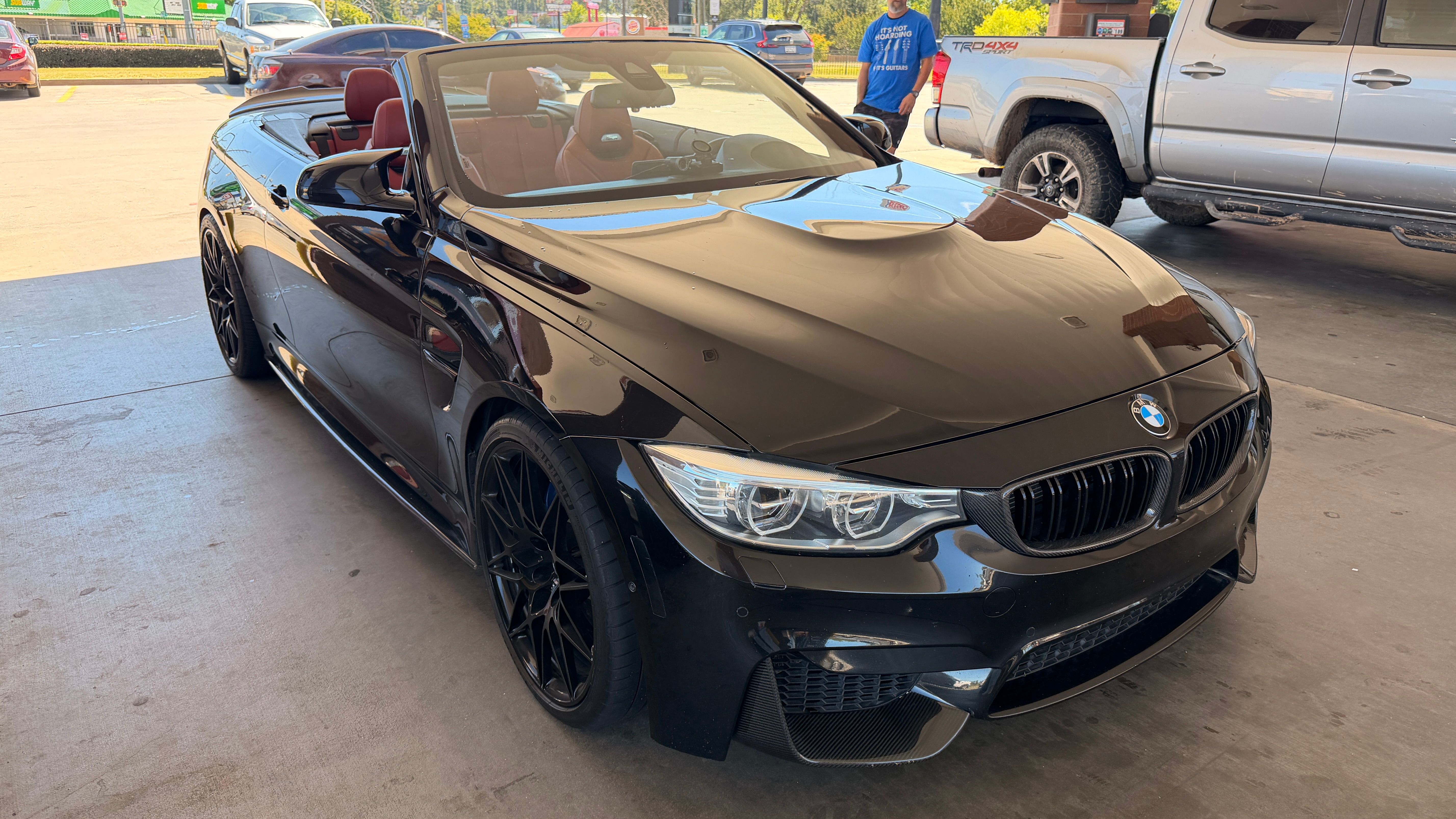 Used 2015 BMW M4 Convertible RWD image 10