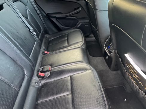 Used 2020 Porsche Macan S image 13