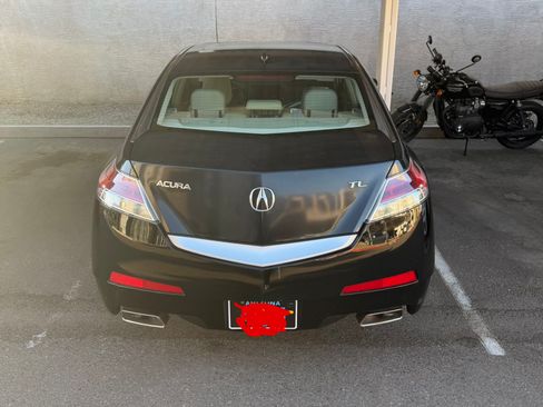 Used 2010 Acura TL FWD image 2