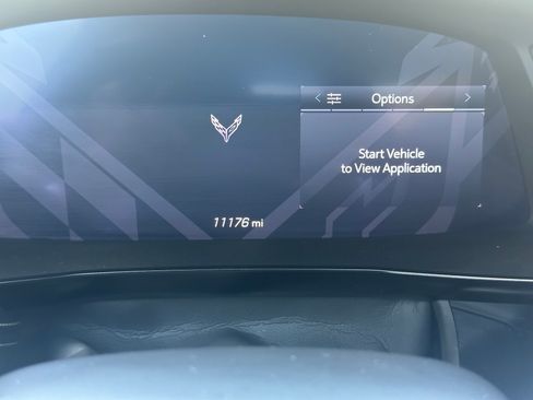 Used 2021 Chevrolet Corvette Stingray Preferred Cpe w/ Z51 Performance Package image 17