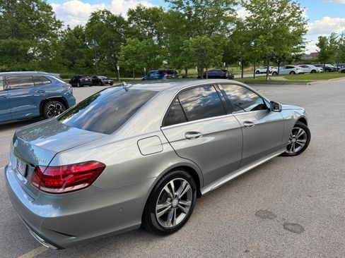 Used 2014 Mercedes-Benz E 250 BlueTEC 4MATIC Sedan image 9