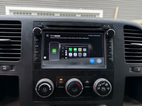 Used 2013 Chevrolet Silverado 3500 W/T w/ Snow Plow Prep Package image 19