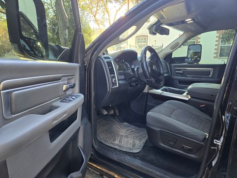 Used 2016 RAM 2500 Lone Star image 11