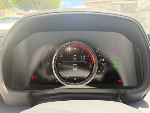 Used 2019 Lexus LC 500 Coupe RWD image 9