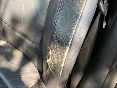 Used 2004 BMW Z4 2.5i RWD image 27