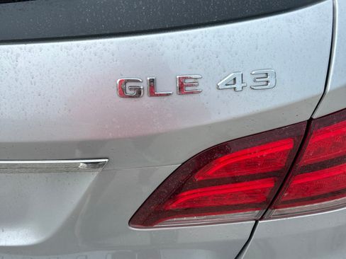 Used 2017 Mercedes-Benz GLE 43 AMG GLE 43 Sport Utility 4D image 1