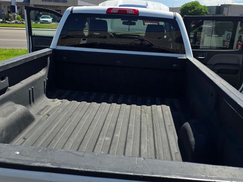 Used 2019 Chevrolet Silverado 3500 W/T w/ WT Convenience Package AWD/4WD image 4