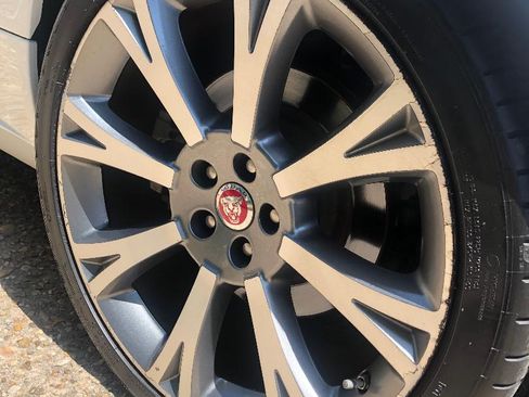 Used 2014 Jaguar XK Coupe RWD image 21