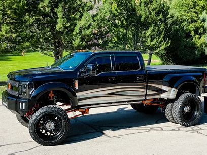 Used 2017 Ford F350 Platinum w/ Platinum Ultimate Package