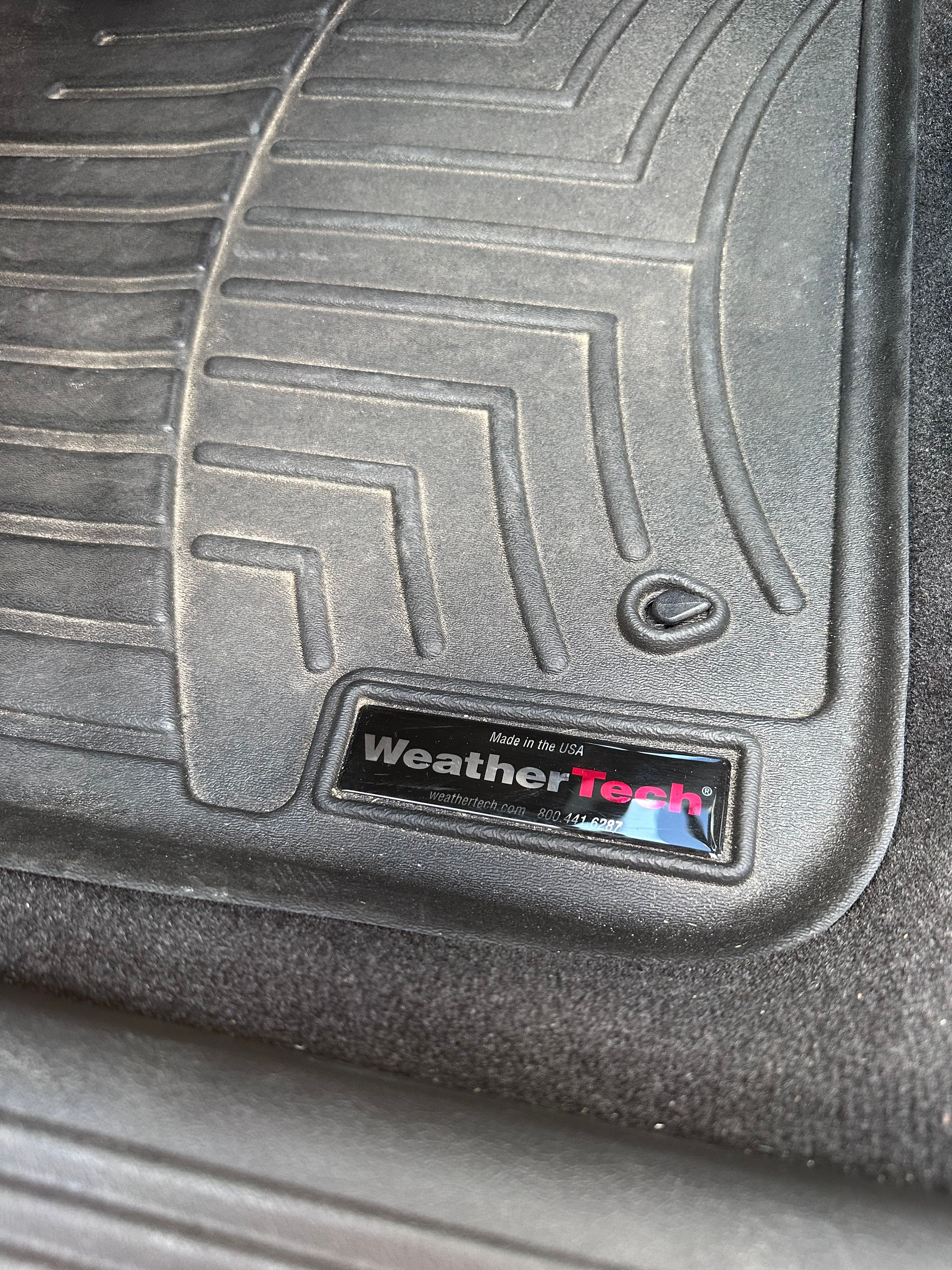 Used 2011 Dodge Challenger R/T w/ Sound Group II RWD image 21