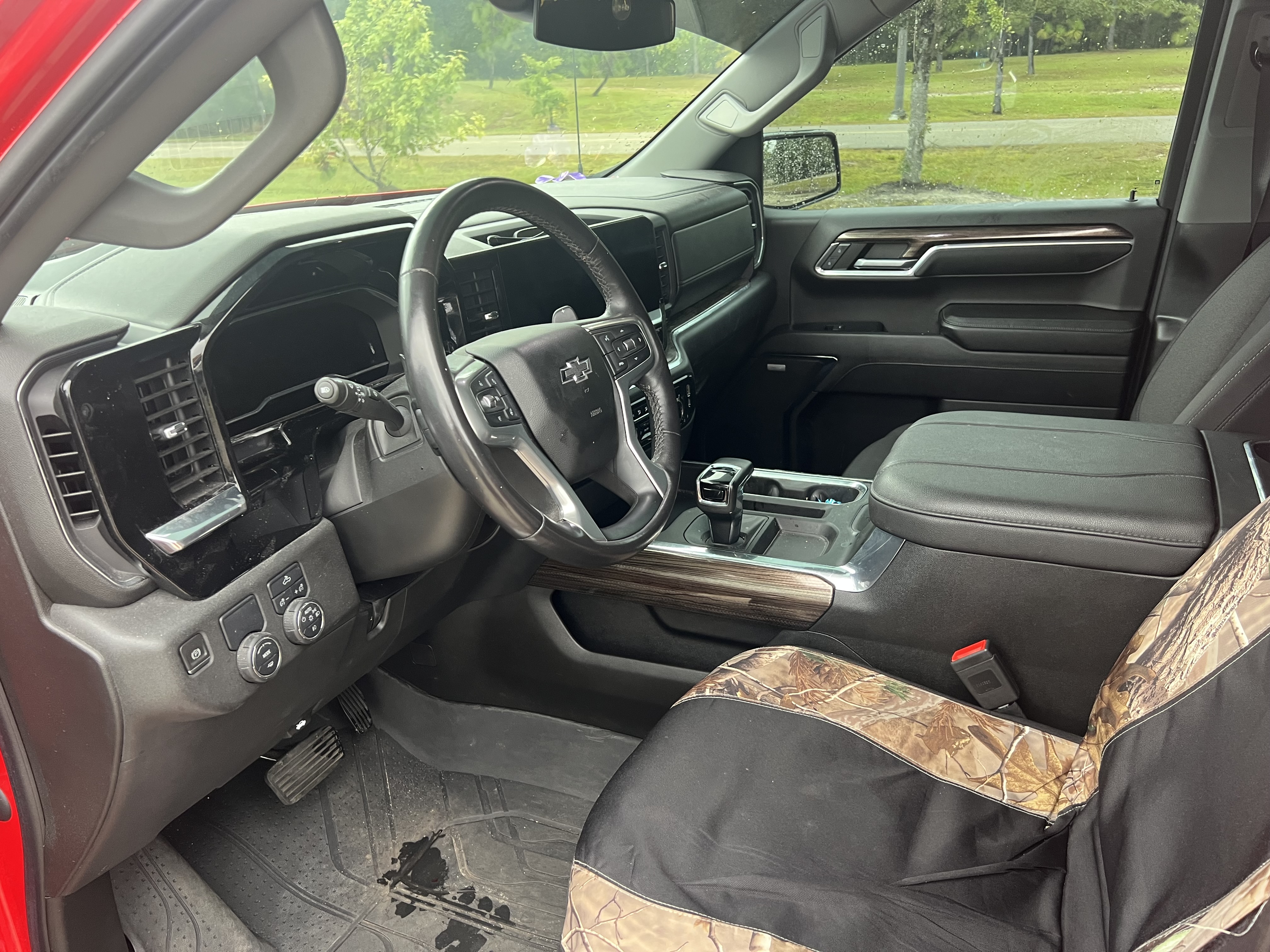 Used 2023 Chevrolet Silverado 1500 RST w/ Rally Edition RWD image 14