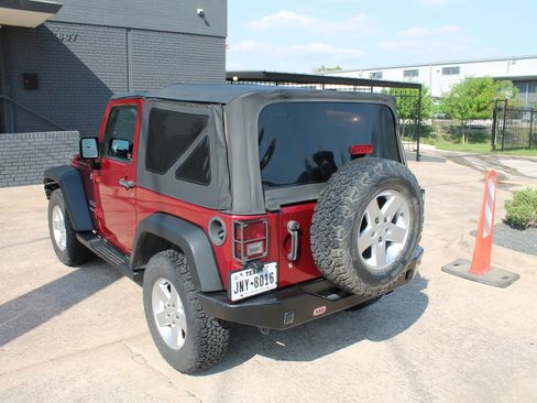 Used 2013 Jeep Wrangler Sport image 14