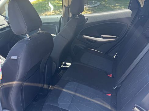 Used 2018 Ford EcoSport SE w/ SE Convenience Package FWD image 9