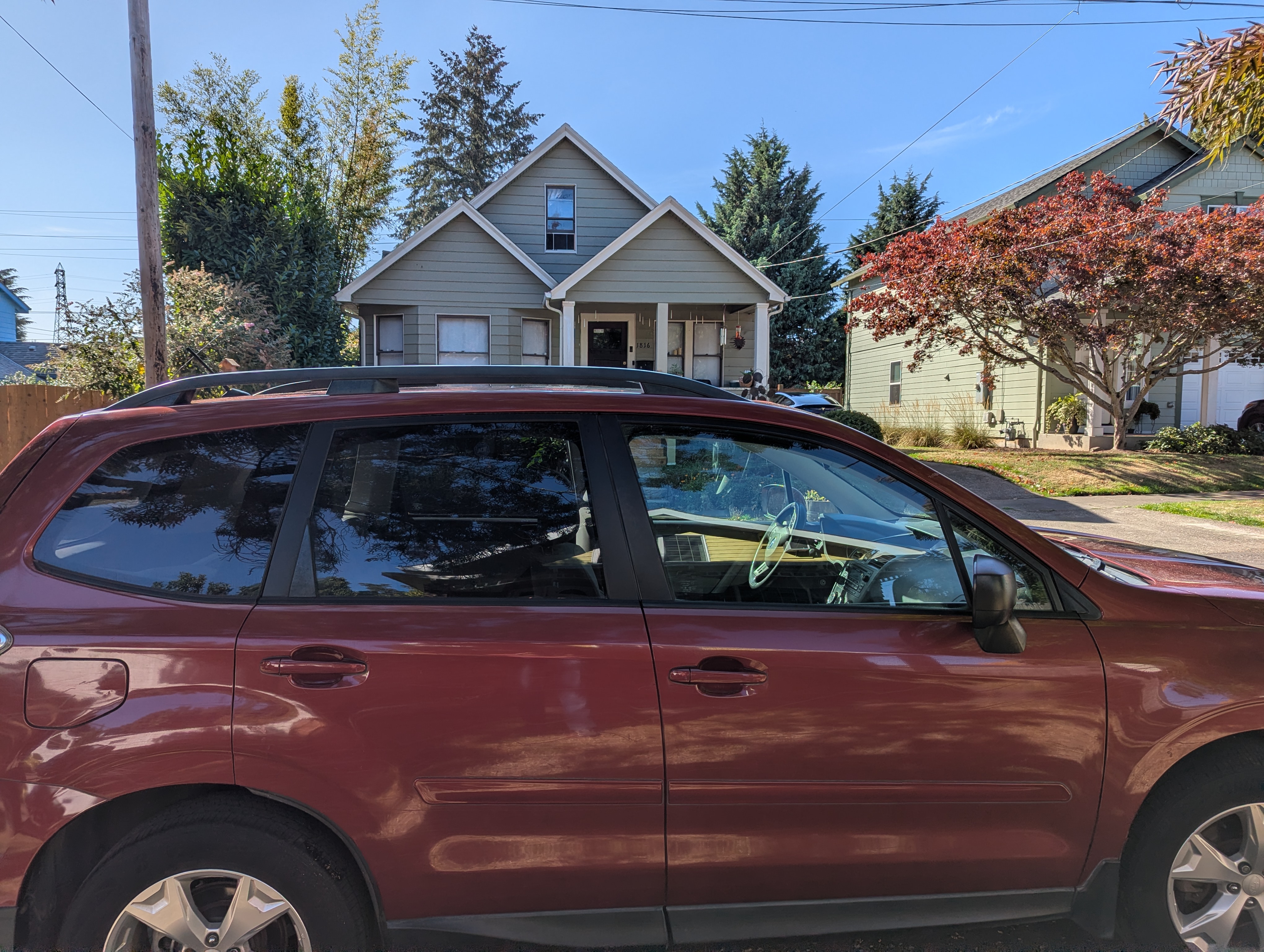 Used 2014 Subaru Forester 2.5i Premium w/ All-Weather Package AWD/4WD image 2