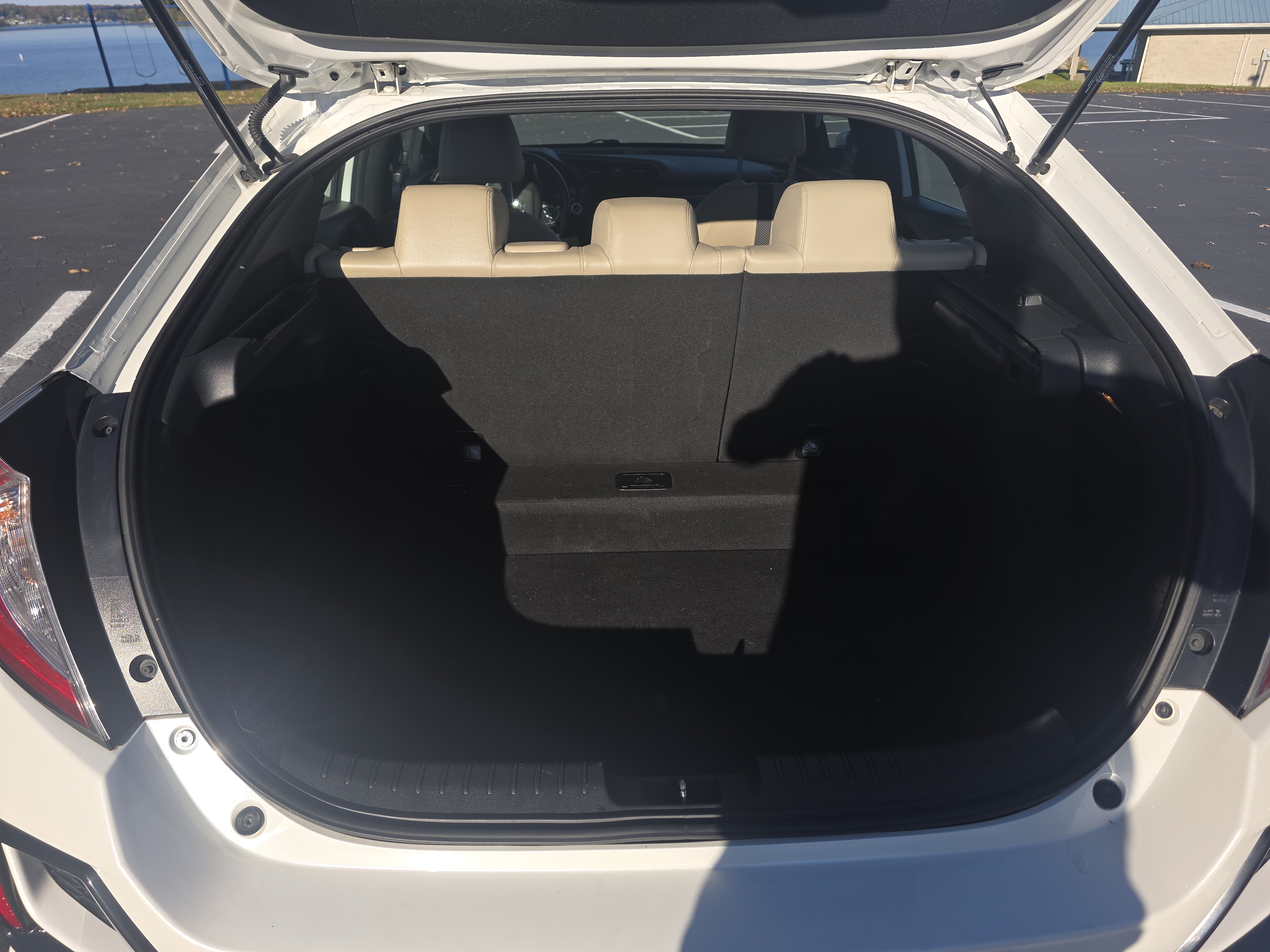 Used 2020 Honda Civic EX-L image 10