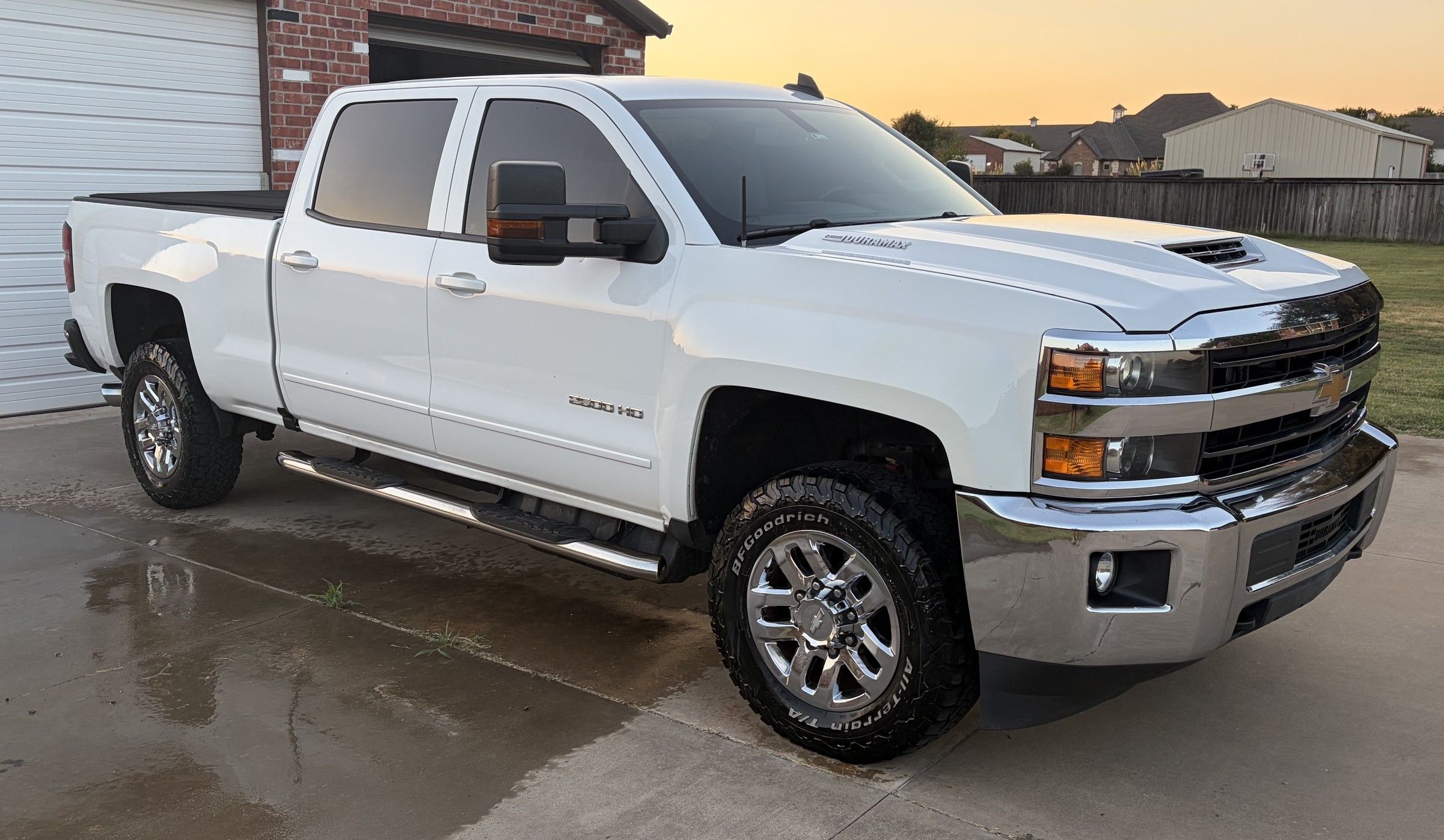 Used 2018 Chevrolet Silverado 2500 LT w/ LT Fleet Convenience Package AWD/4WD image 4