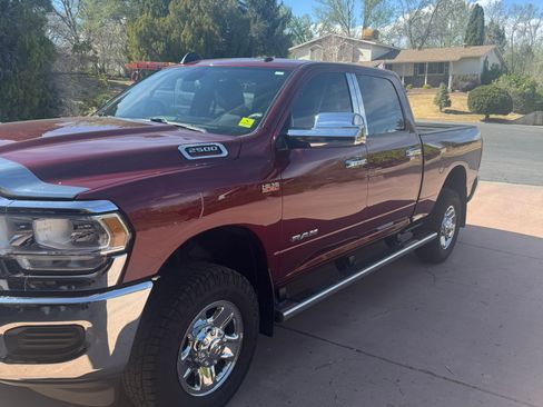 Used 2022 RAM 2500 Big Horn image 1