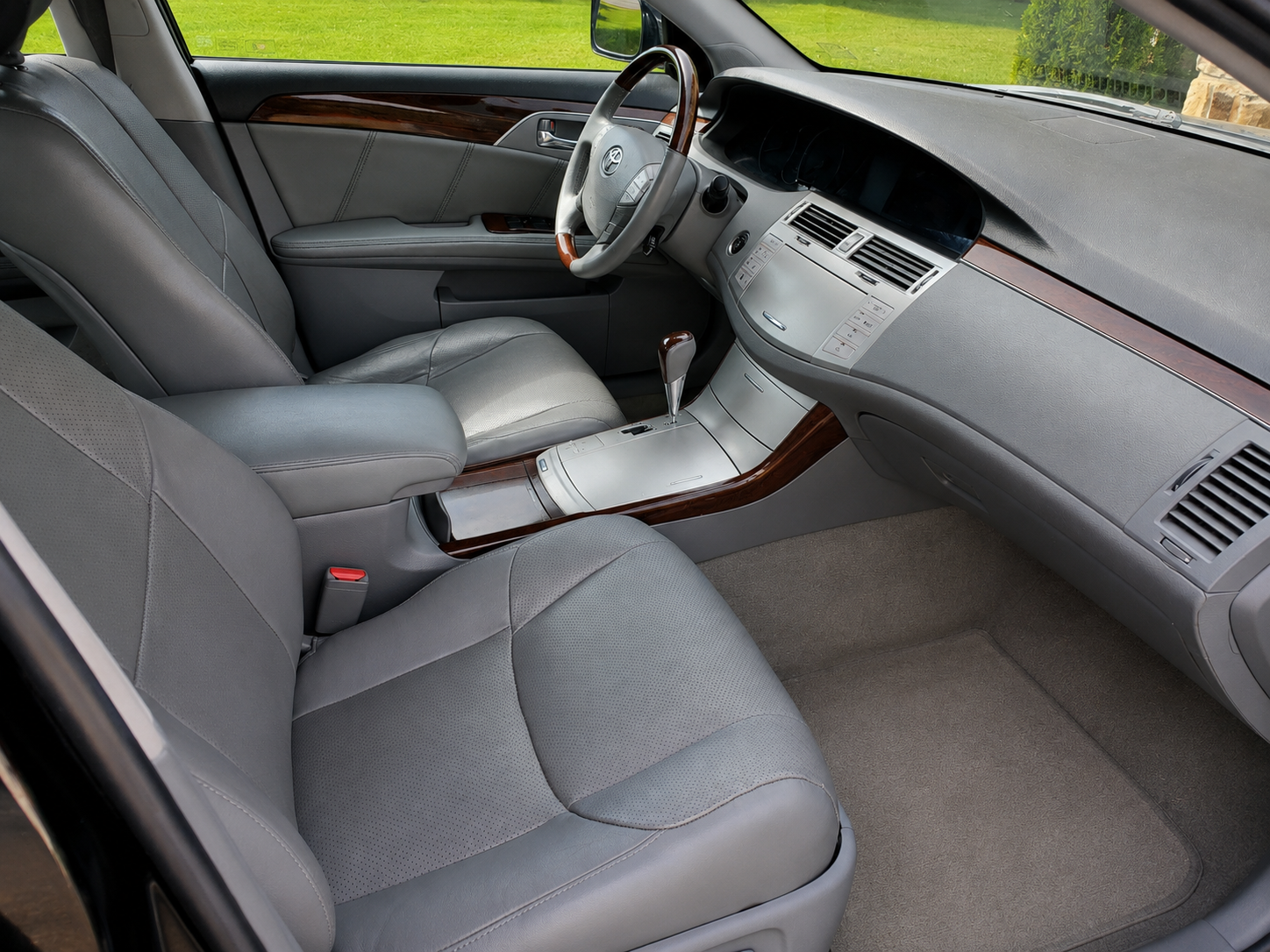 Used 2008 Toyota Avalon Limited FWD image 12