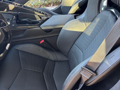 Used 2024 Chevrolet Corvette Z06 image 8