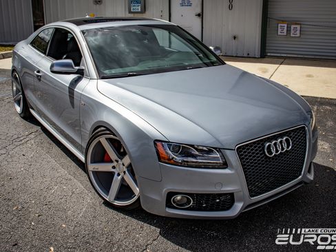 Used 2010 Audi A5 2.0T Premium image 24