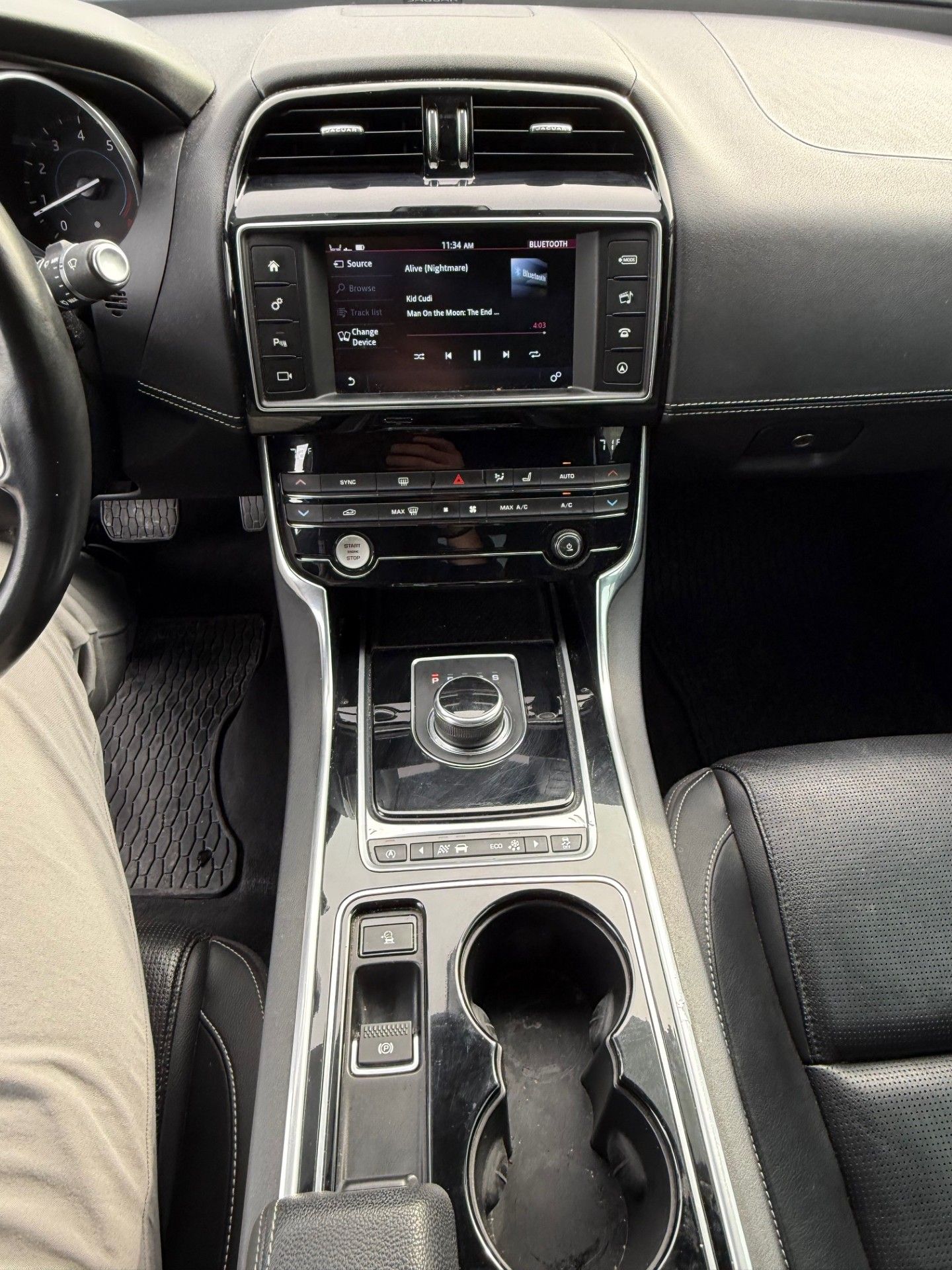Used 2017 Jaguar XE R-Sport AWD/4WD image 11