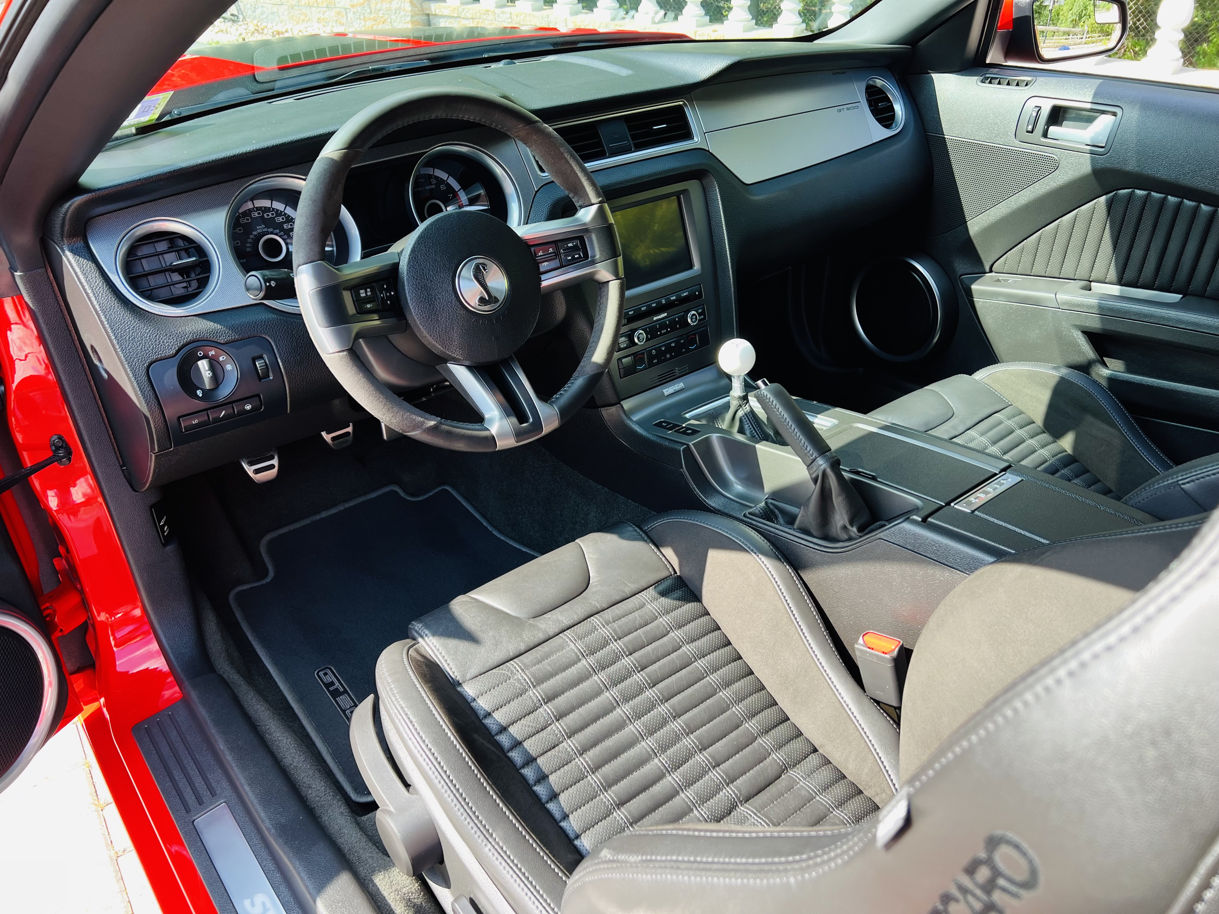 Used 2014 Ford Mustang Shelby GT500 w/ Equipment Group 821A RWD image 14