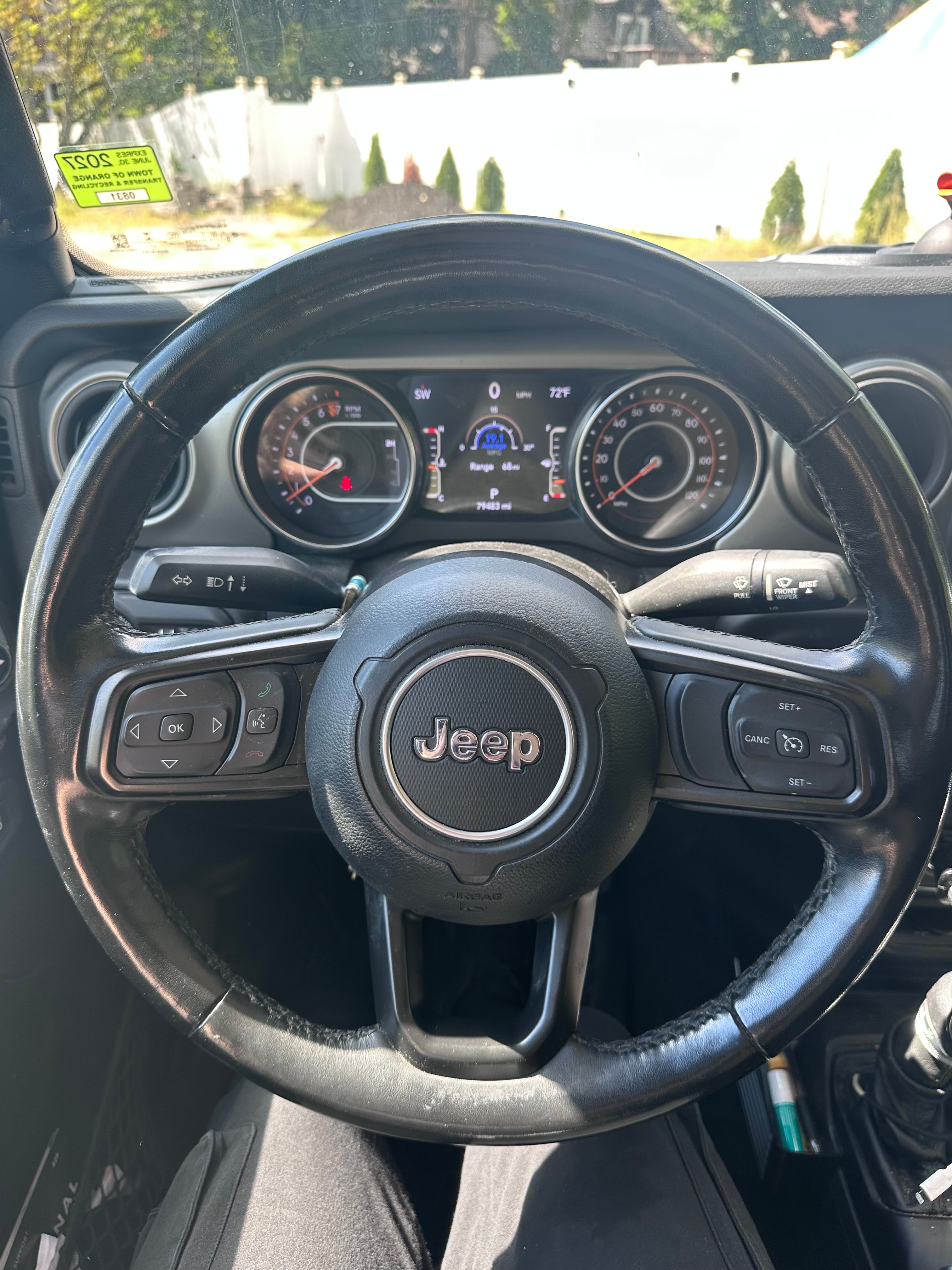Used 2021 Jeep Gladiator Sport AWD/4WD image 13