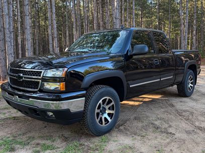 Used 2006 Chevrolet Silverado 1500 LT w/ Onstar Plus Package
