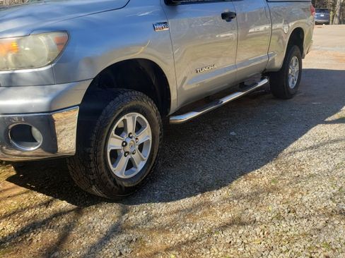 Used 2009 Toyota Tundra 4x4 Double Cab image 9