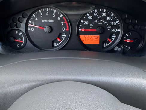 Used 2019 Nissan Frontier SV image 12