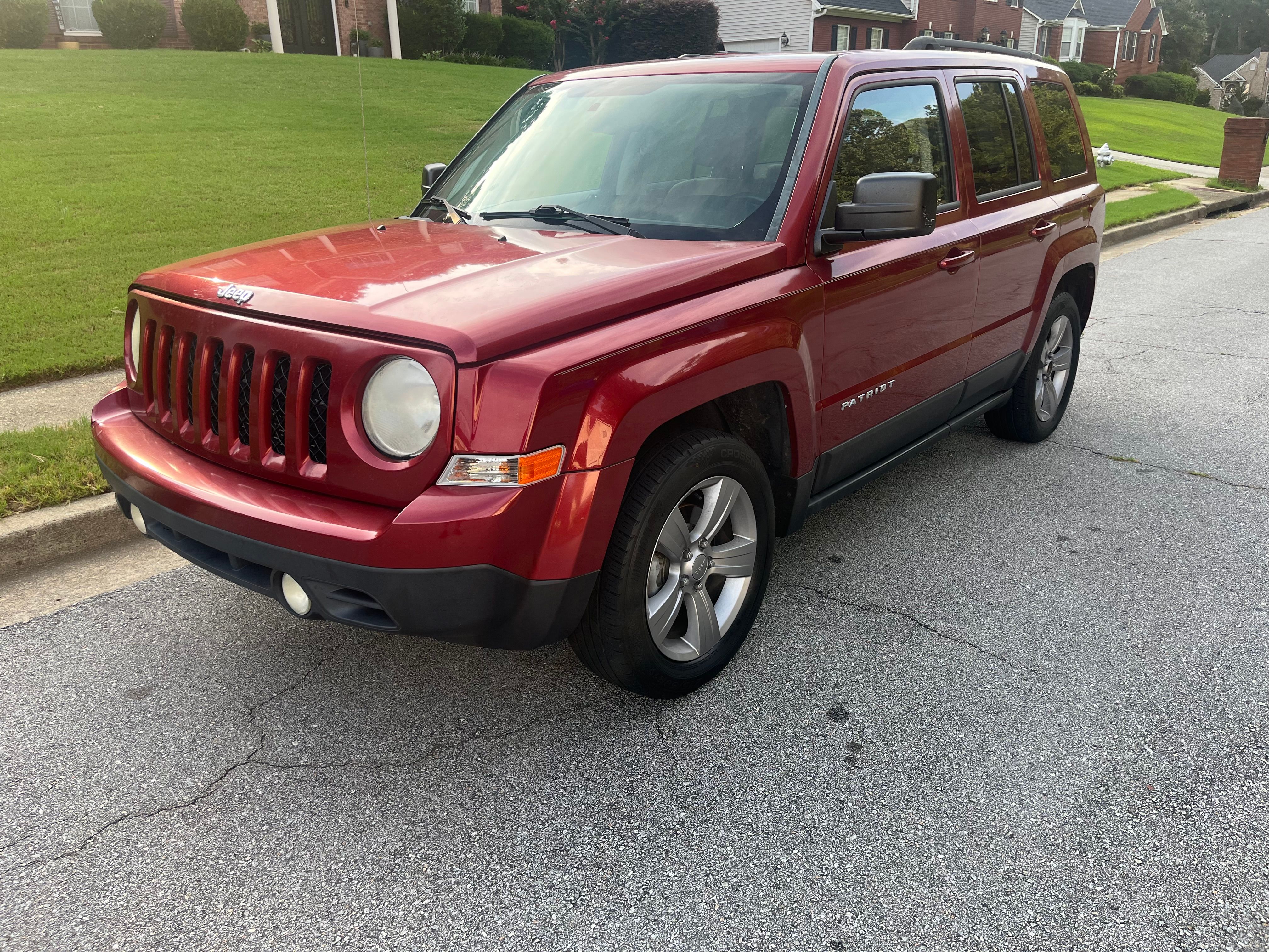 Used 2014 Jeep Patriot High Altitude FWD image 1