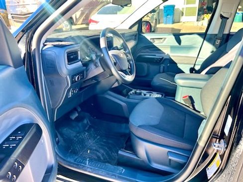 Used 2024 Ford Maverick XL w/ Equipment Group 100A Standard image 11