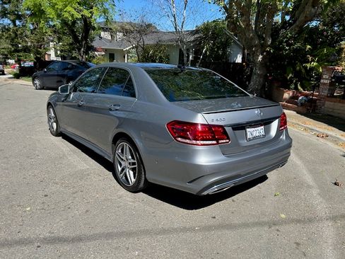 Used 2015 Mercedes-Benz E 400 E 400 Sedan 4D image 5